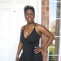Dee Stevenson Photo 25