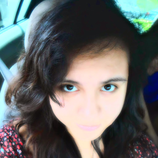 Ana Cisneros Photo 24