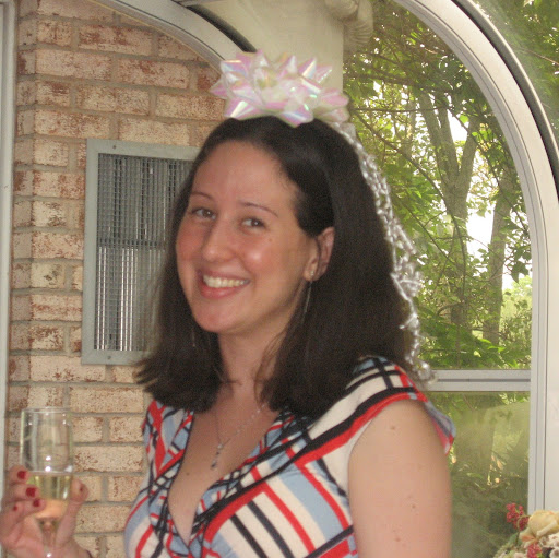 Jill Gonzalez Photo 37