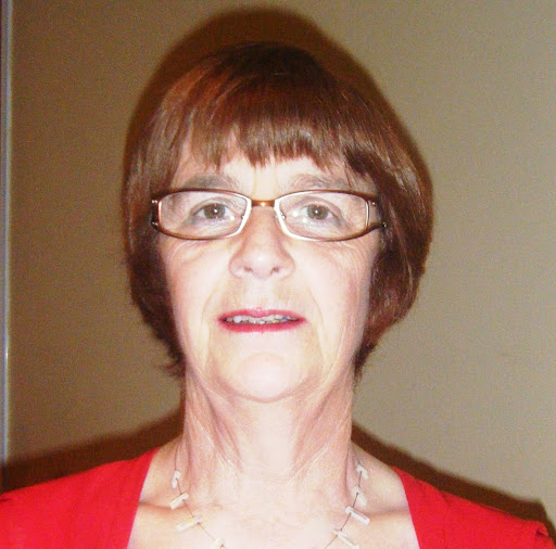Rose Williamson Photo 18