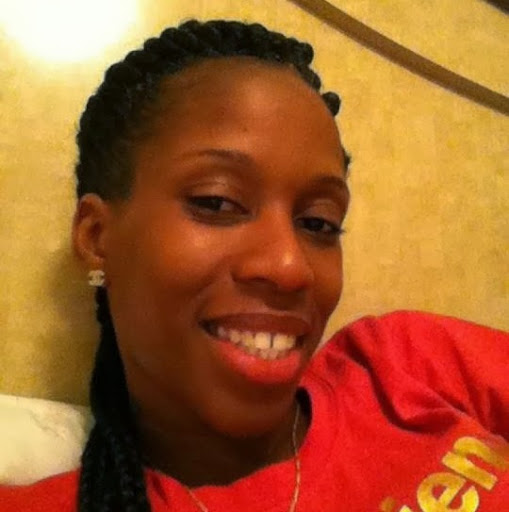 Michelle Traylor Photo 27