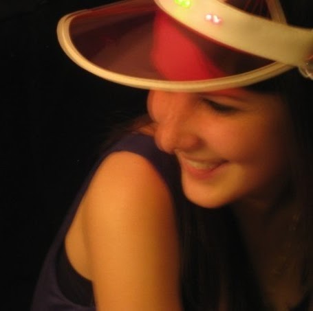 Anne Nicholson Photo 21