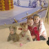 Julie Hyland Photo 20