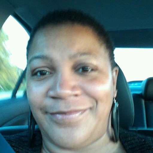 Angela Beverly Photo 5