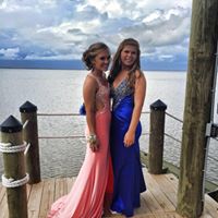 Victoria Winkler Photo 14