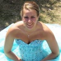 Erica Schaefer Photo 32