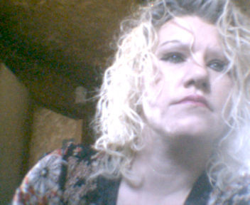 Teresa Cross Photo 10