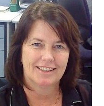 Joanne Blake Photo 34