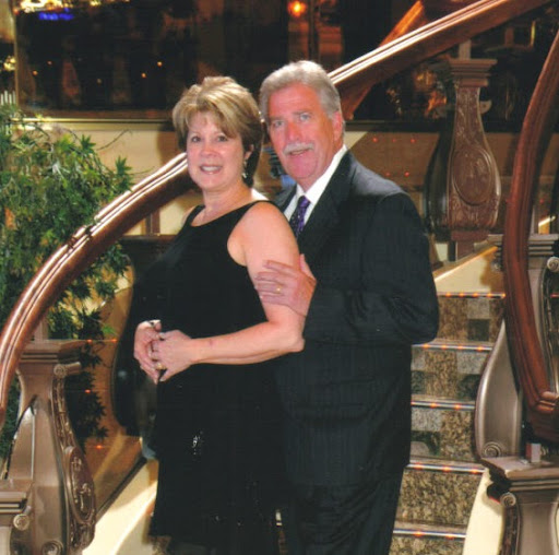 Robin Hall Photo 17