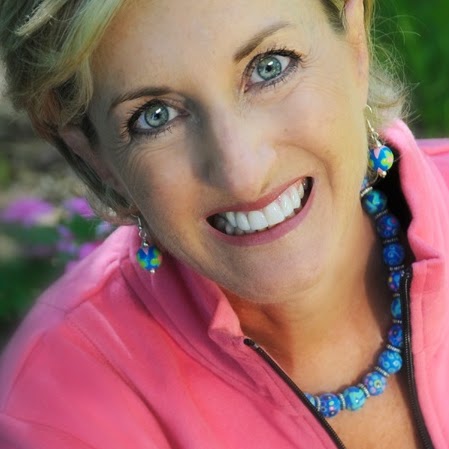 Lisa Gable Photo 29