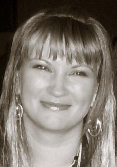 Sandy Adams Photo 14