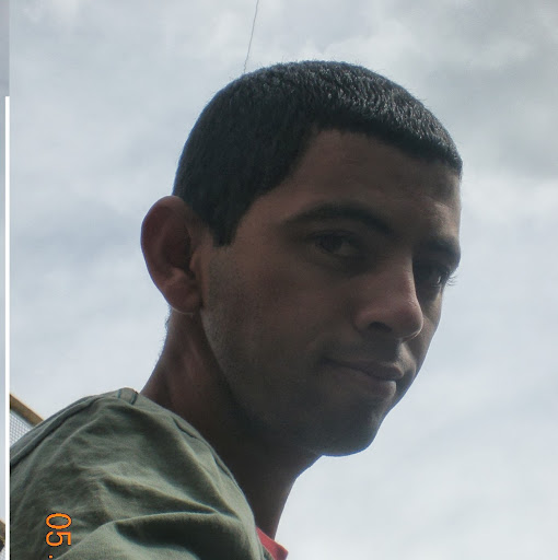 Luis Carlos Photo 10