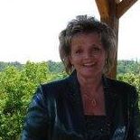 Evelyn Howell Photo 27