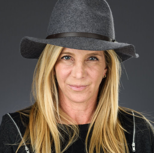 Julie Fields Photo 39