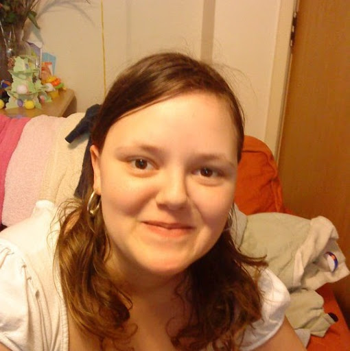 Zoe Cooke Photo 7