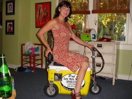 Stephanie Robinson Photo 37
