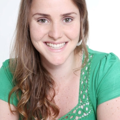 Julia Solomon Photo 16