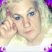 Annie Webb Photo 19