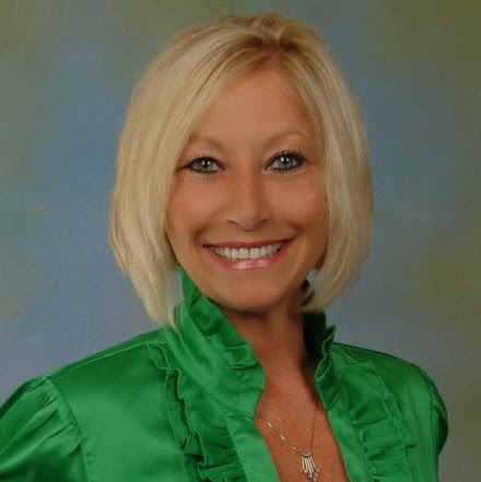 Judy Pierce Photo 18
