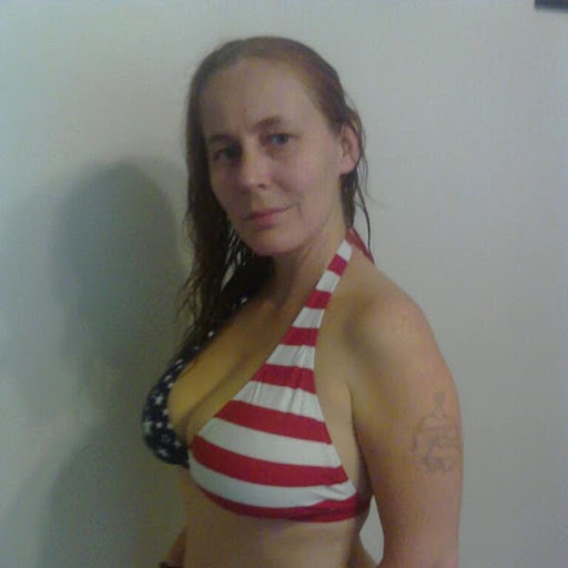 Kelly Mcclendon Photo 32