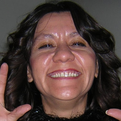 Annette Gutierrez Photo 10