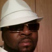 Travis Ivy Photo 9