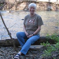Elizabeth Dean Photo 15