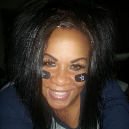 Kelly Lyons Photo 17