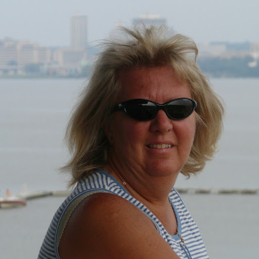 Nancy Schwab Photo 17