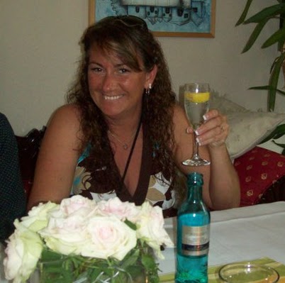 Stephanie Gates Photo 30