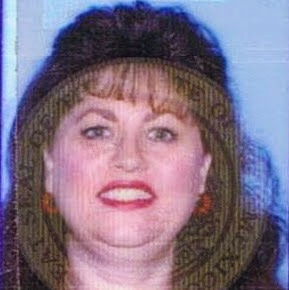 Laura Hinton Photo 19