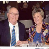Carolyn Hamilton Photo 36
