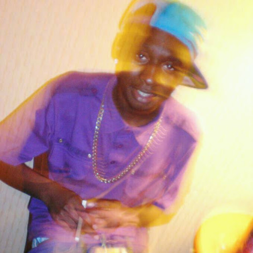 Raymond Henry Photo 30