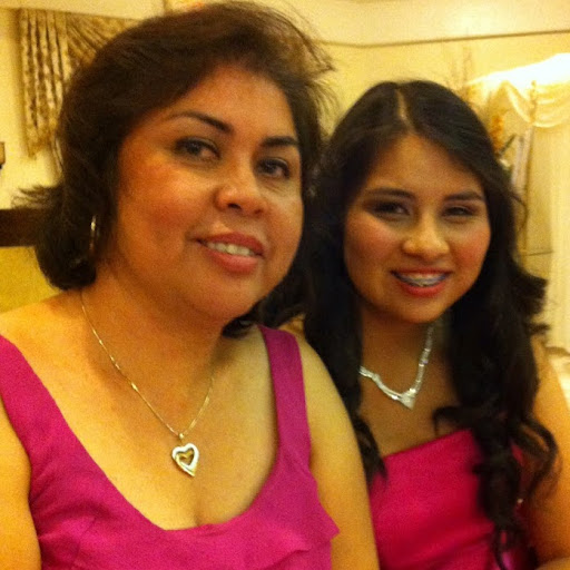 Elida Salinas Photo 20