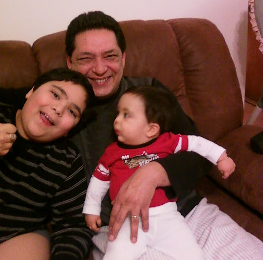 Roberto Nunez Photo 31
