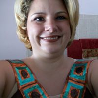 Michelle Webb Photo 45