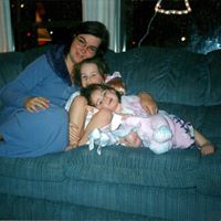 Angela Conner Photo 30