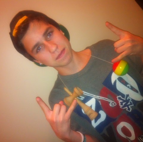 Tyler Shelton Photo 2