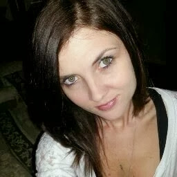 April Fowler Photo 9