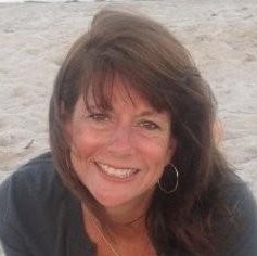Carolyn Howard Photo 44
