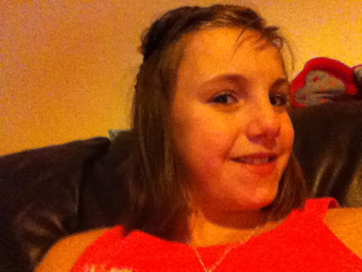 Amber Hawes Photo 22
