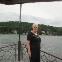 Carole Webb Photo 26