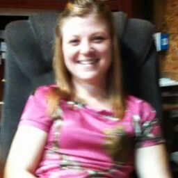 Robyn Arnold Photo 3