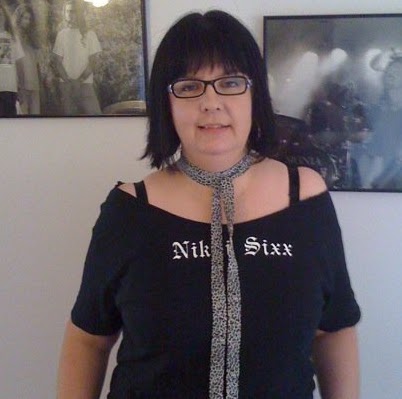 Robyn Morrison Photo 32