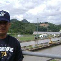 Alexander Reina Photo 17