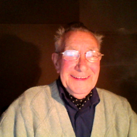Leslie Horton Photo 18