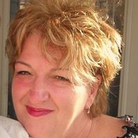 Deborah Maguire Photo 42