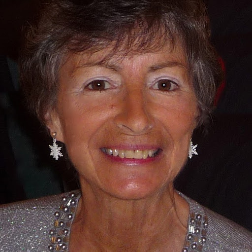 Dolores Smith Photo 23