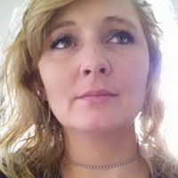 Sindi Lowe Photo 2