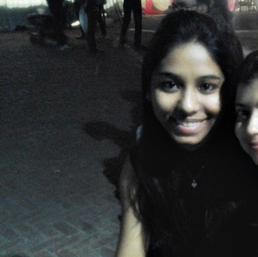 Puja Singh Photo 18